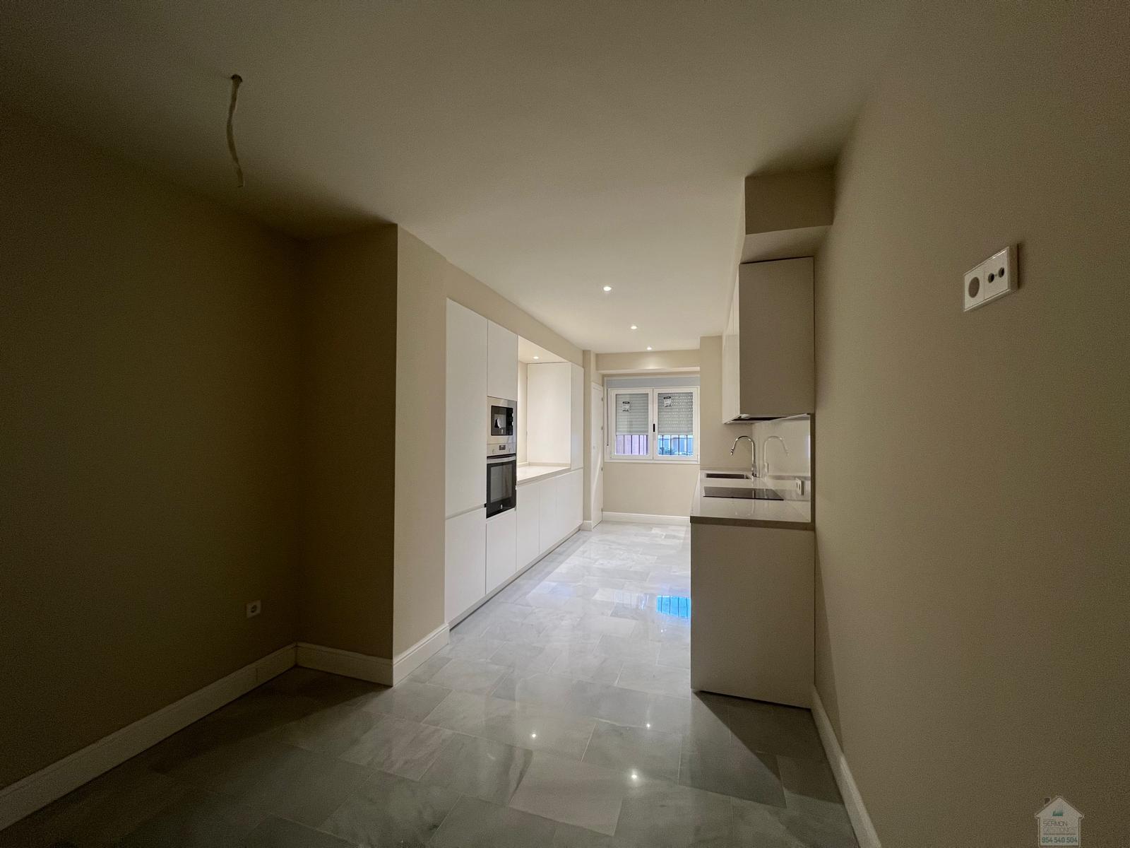 For sale of flat in Sevilla