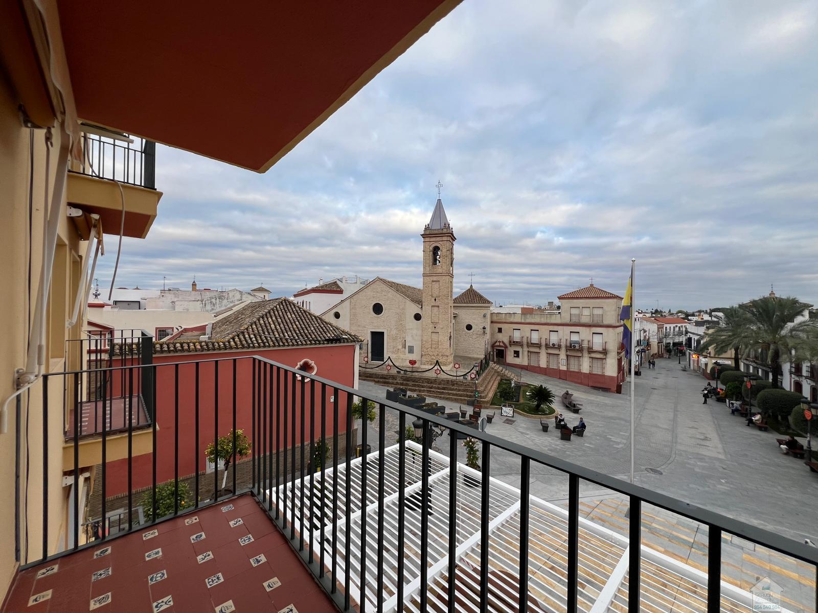 Venta de piso en Gines