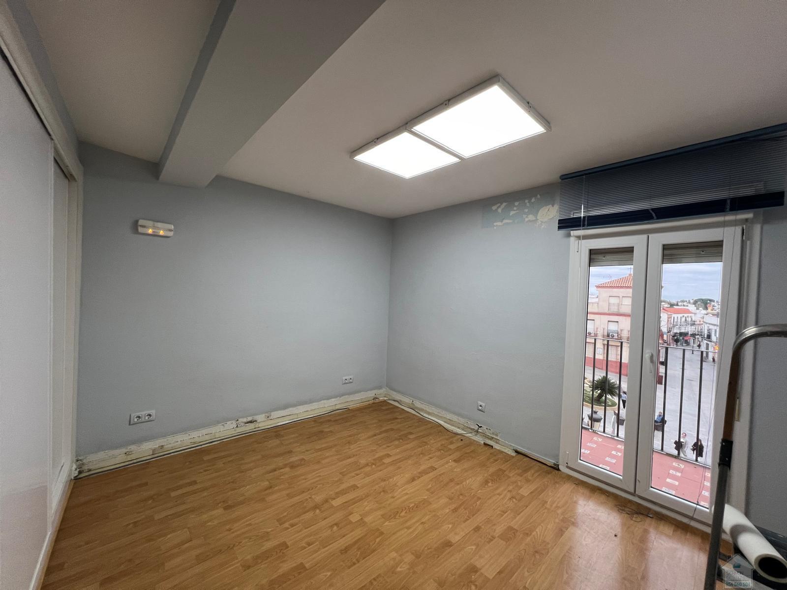 Venta de piso en Gines