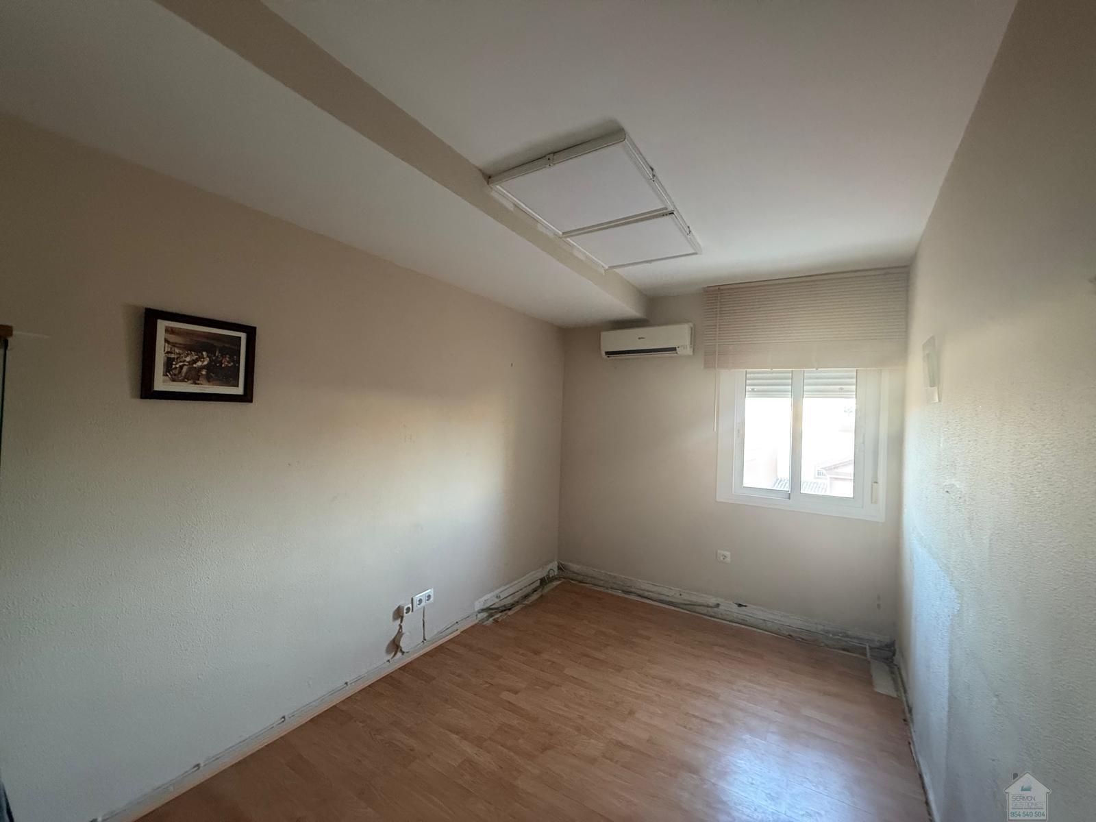 Venta de piso en Gines