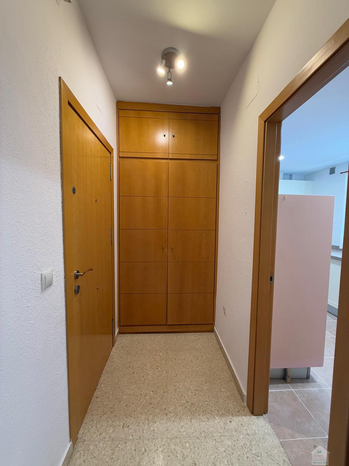 For rent of flat in Sevilla