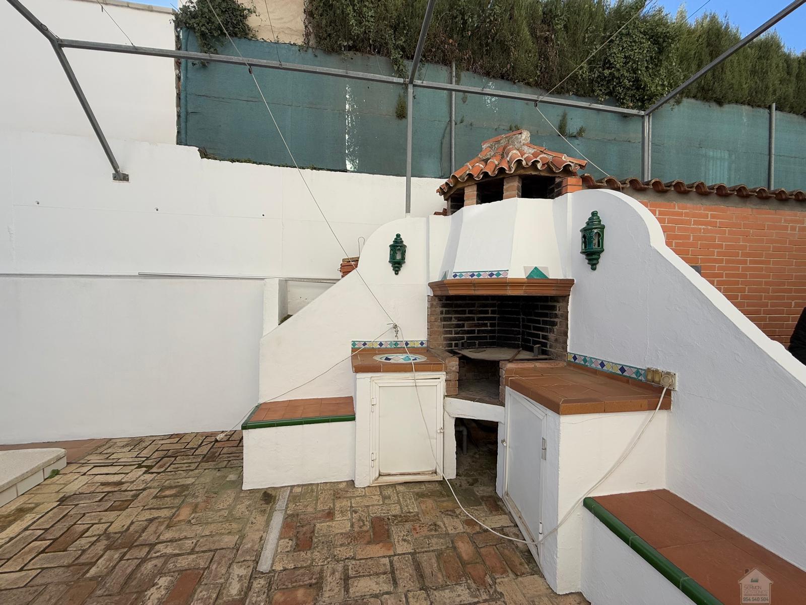 Venta de chalet en Gines