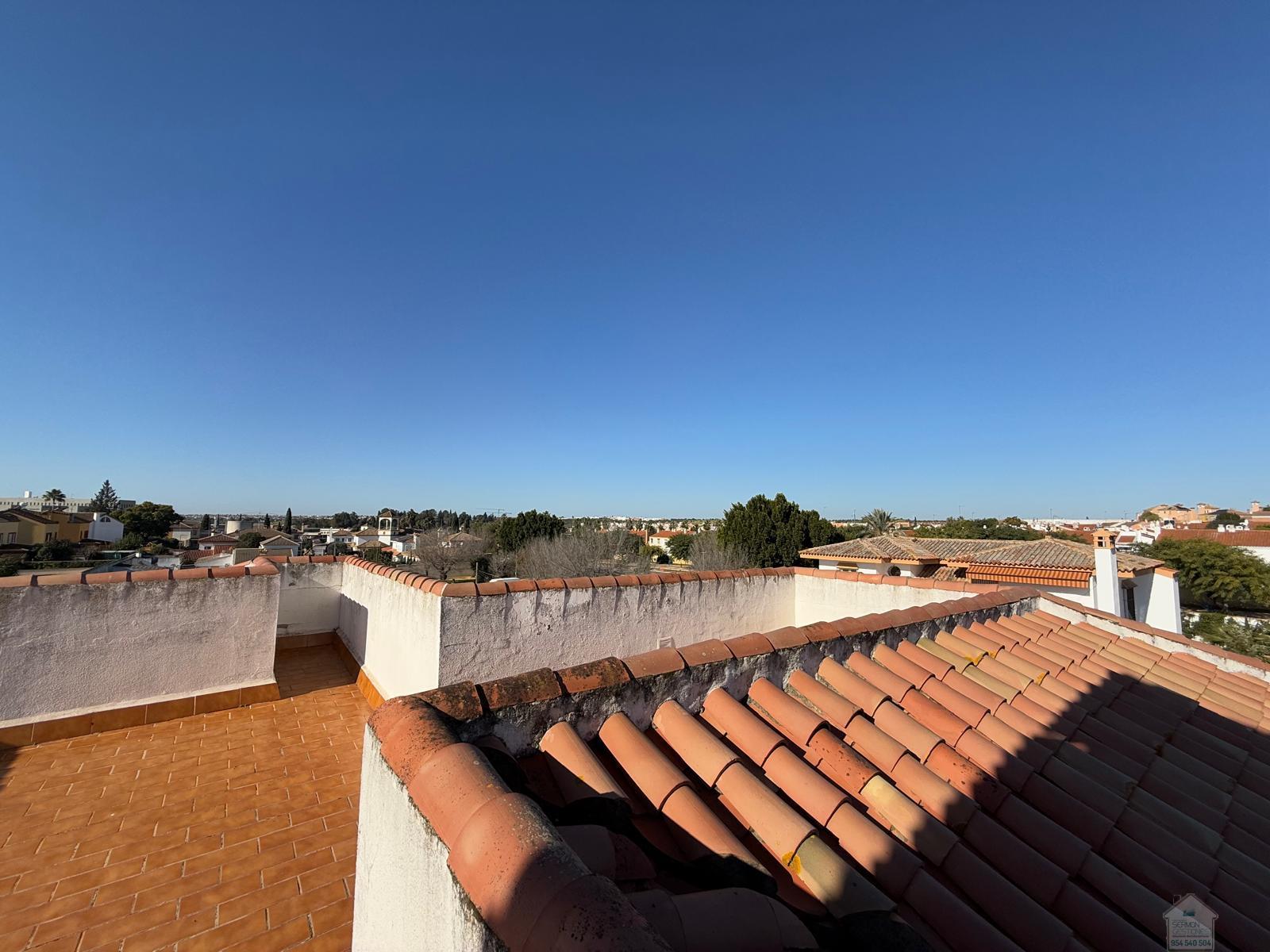 Venta de chalet en Gines
