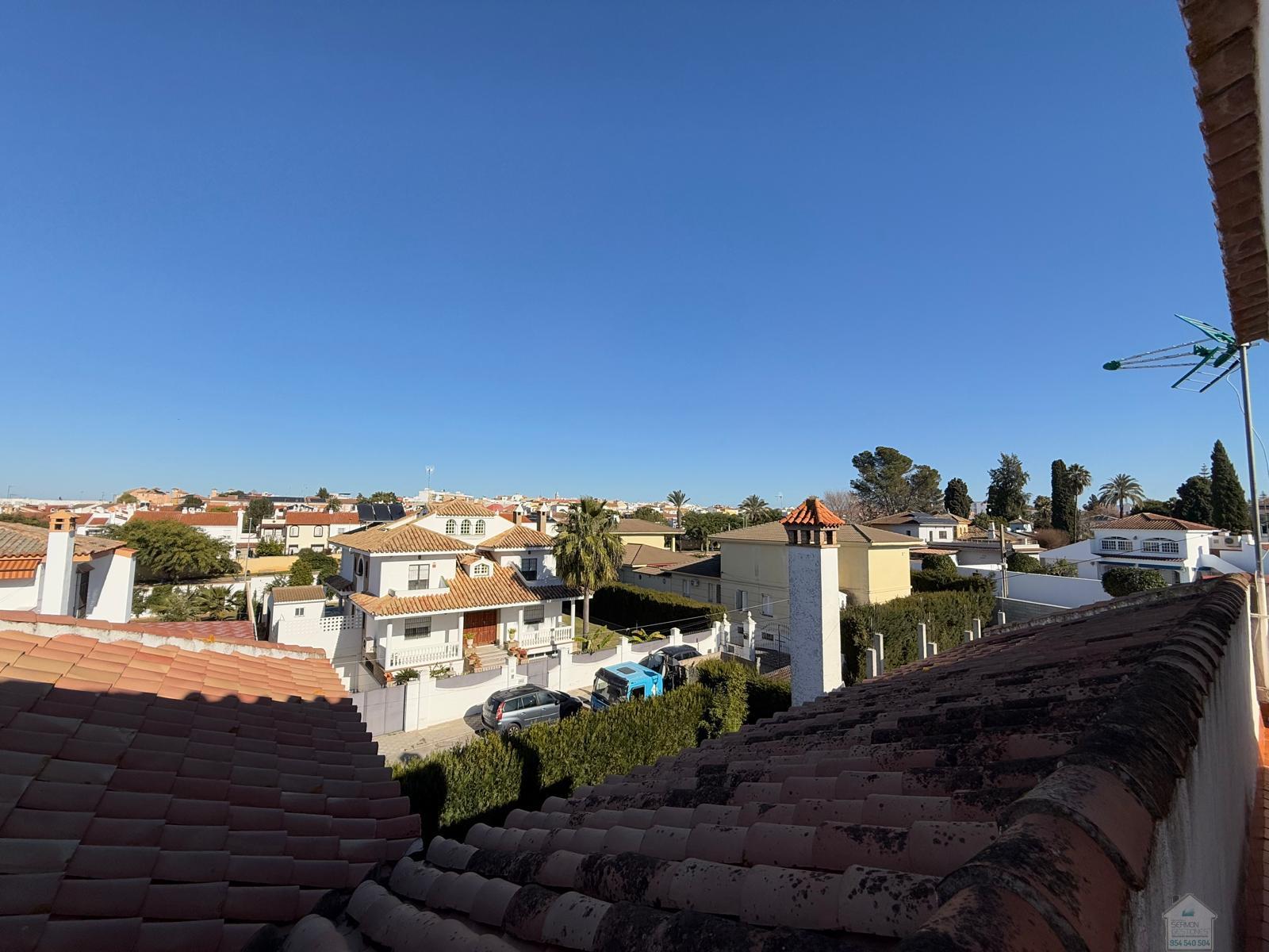 Venta de chalet en Gines