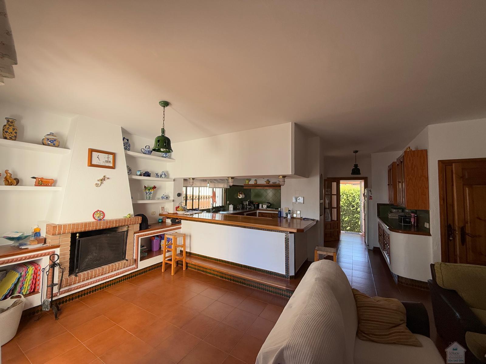 Venta de chalet en Gines