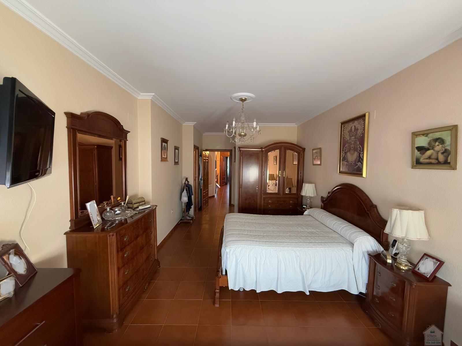Venta de chalet en Gines