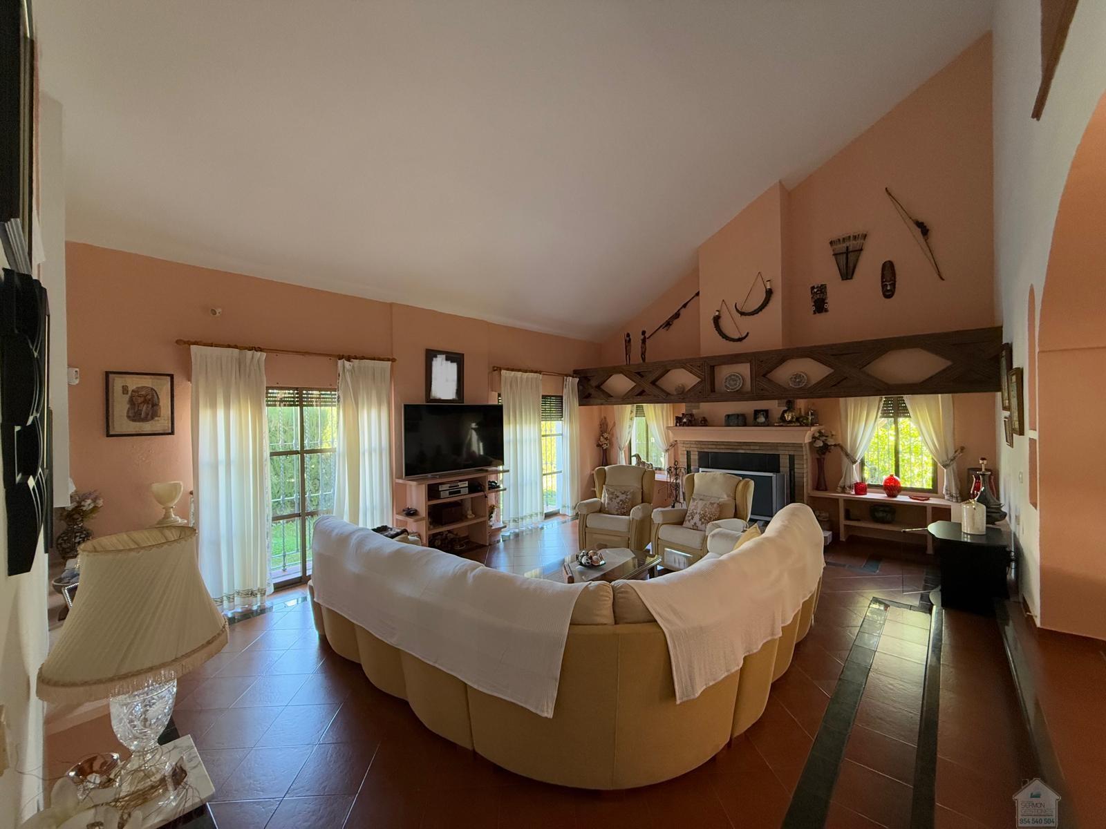 Venta de chalet en Gines