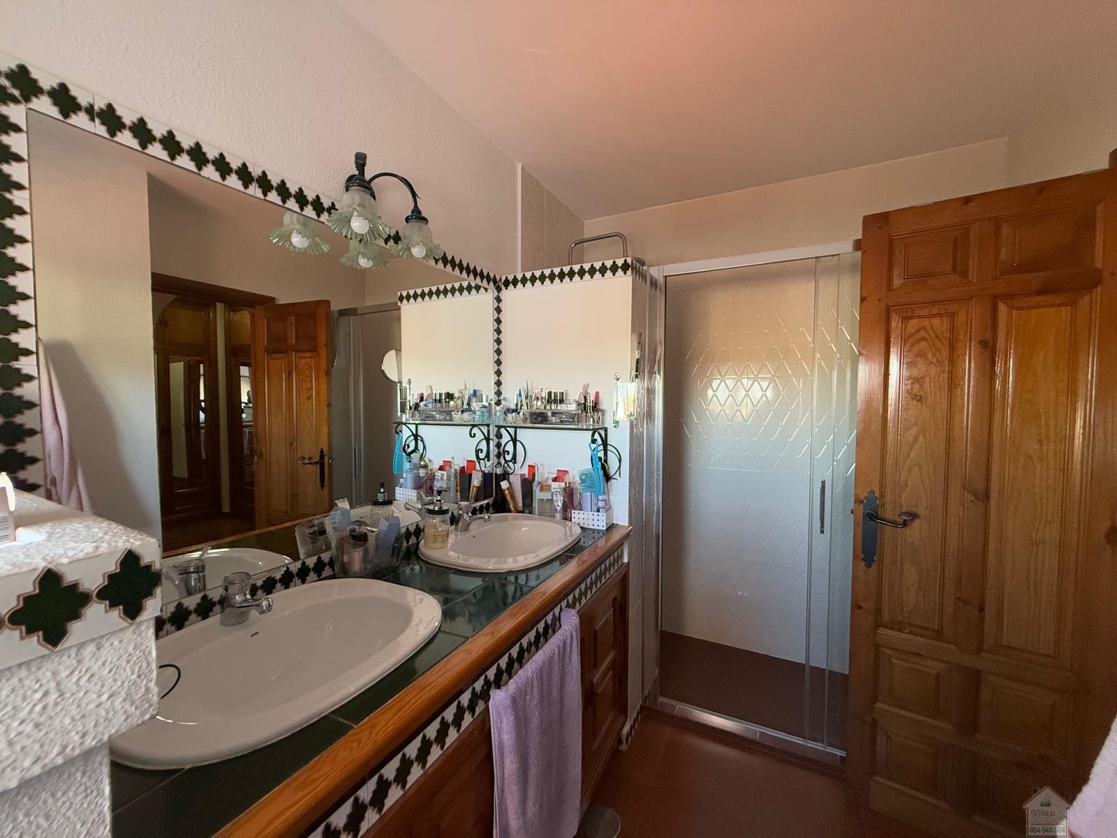 Venta de chalet en Gines