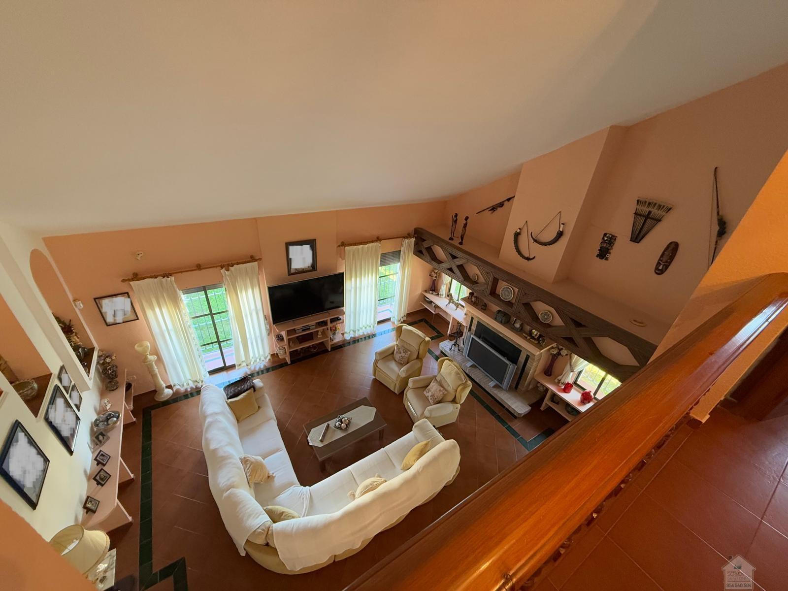 Venta de chalet en Gines