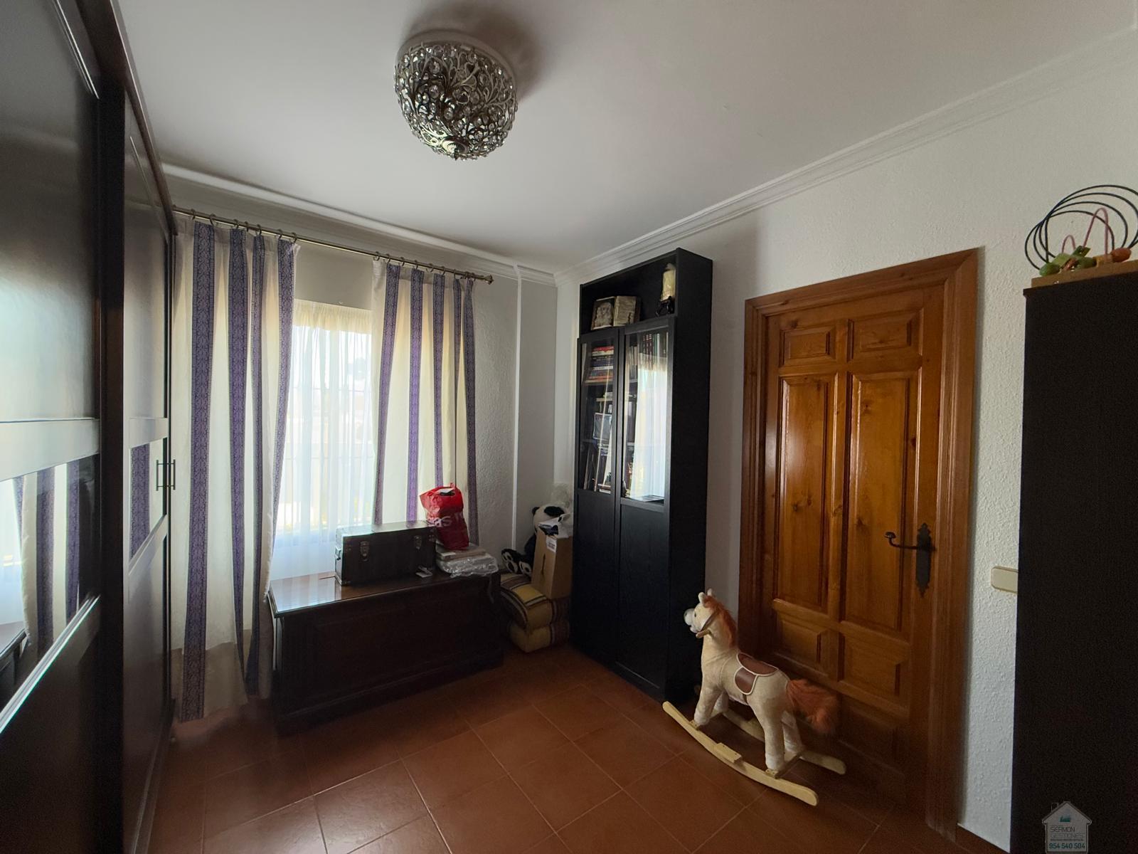Venta de chalet en Gines