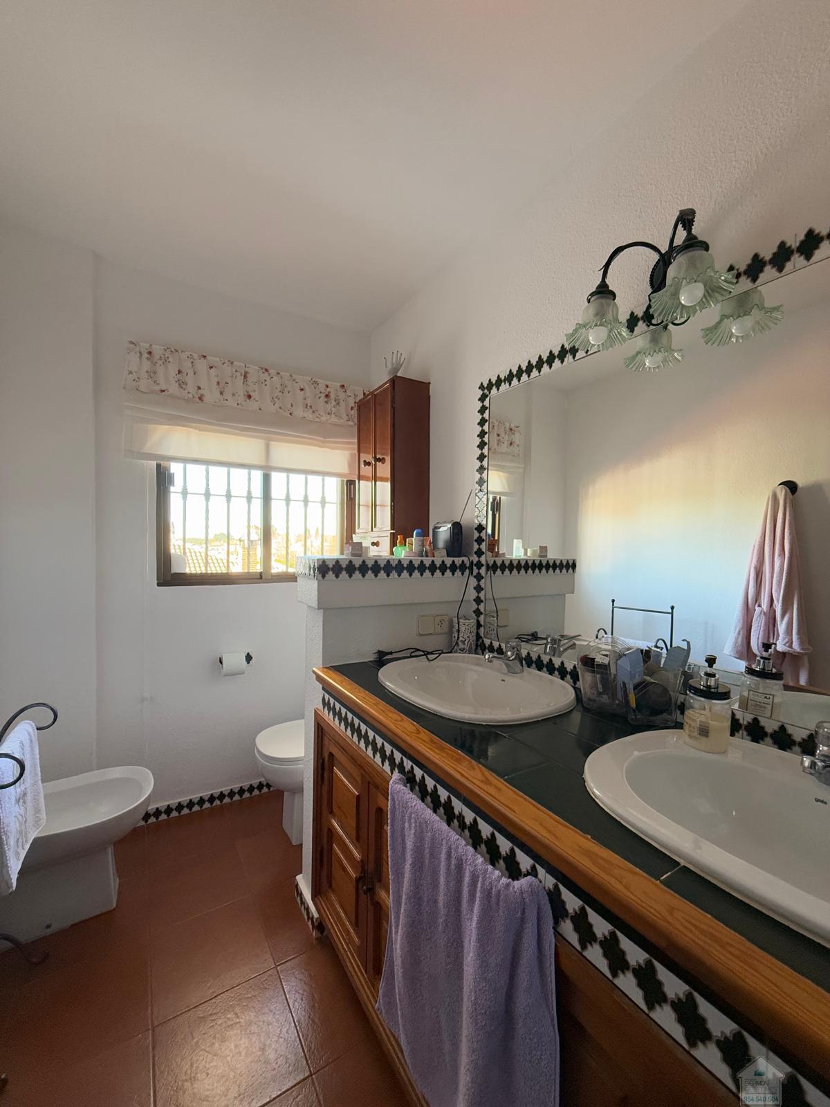 Venta de chalet en Gines