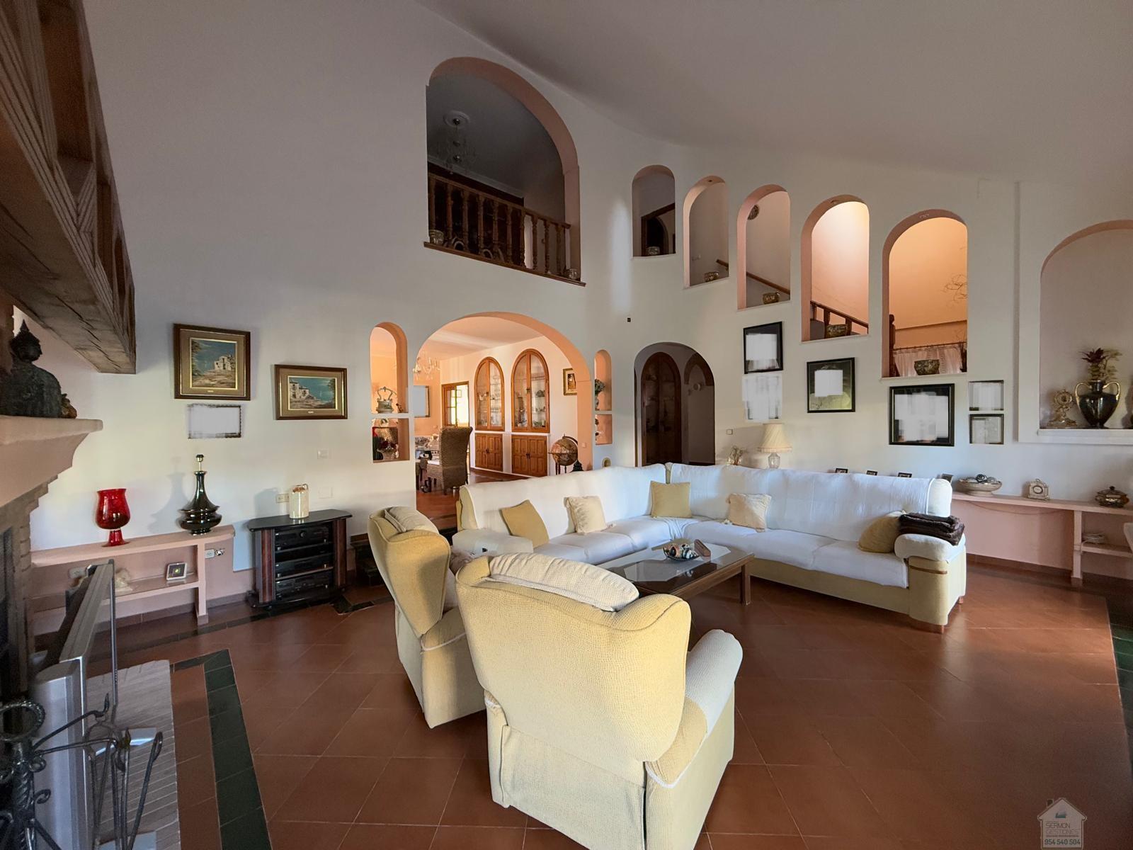 Venta de chalet en Gines