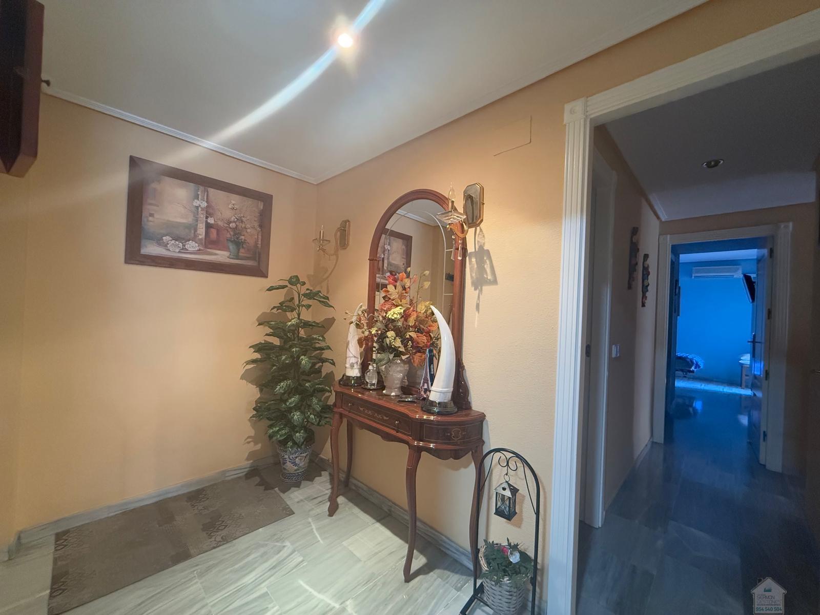 For sale of flat in Sevilla