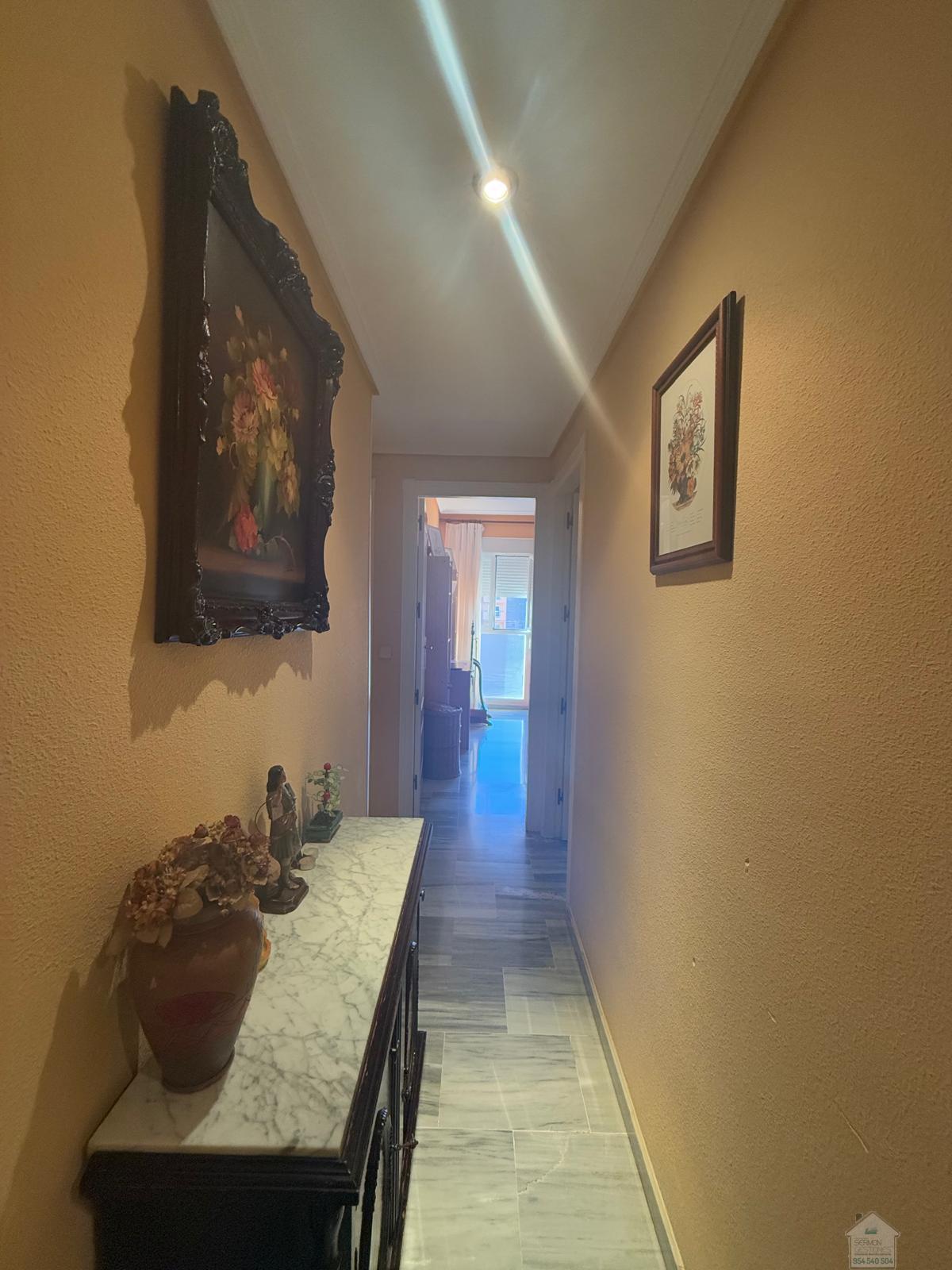 For sale of flat in Sevilla