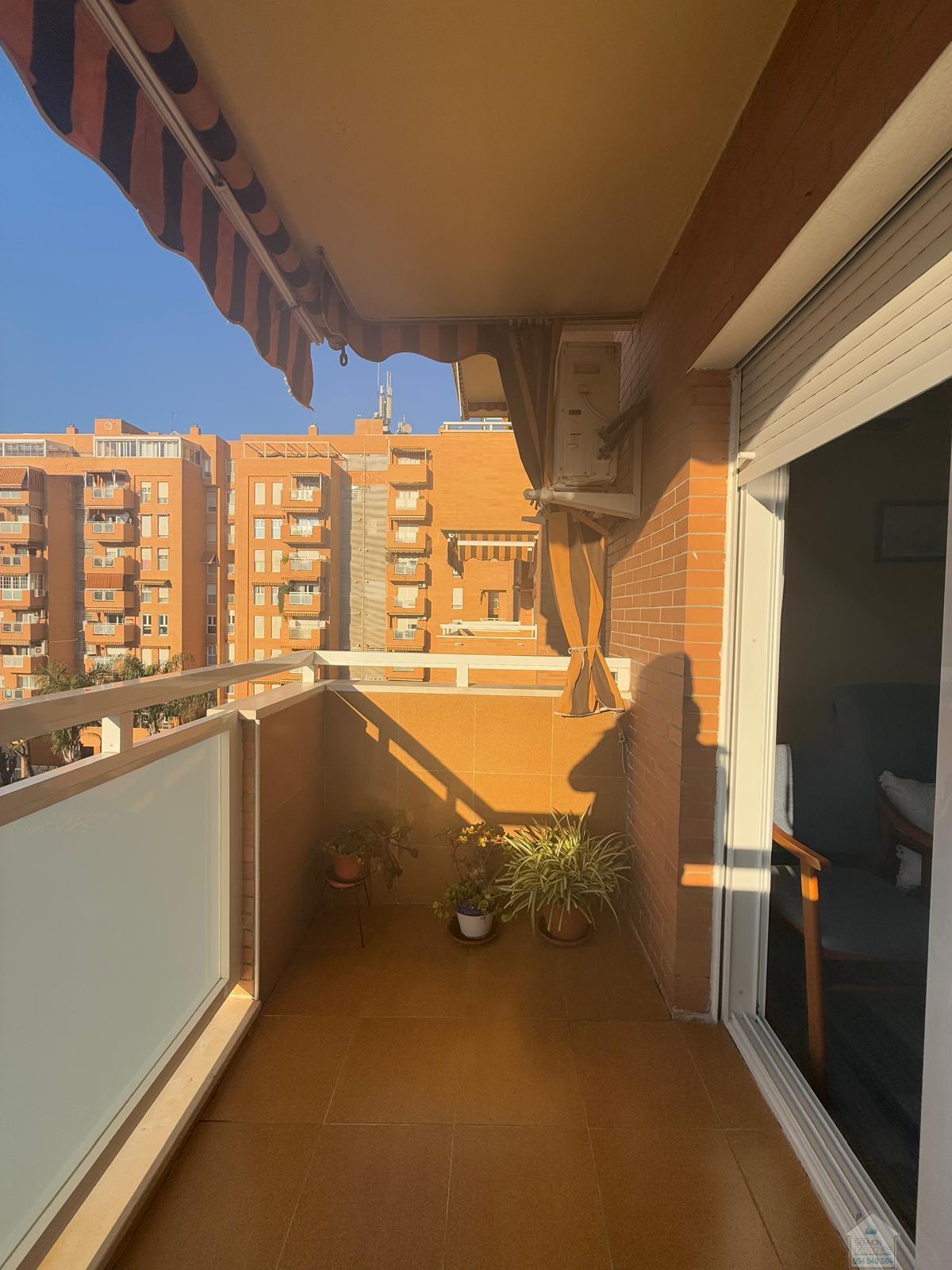 For sale of flat in Sevilla