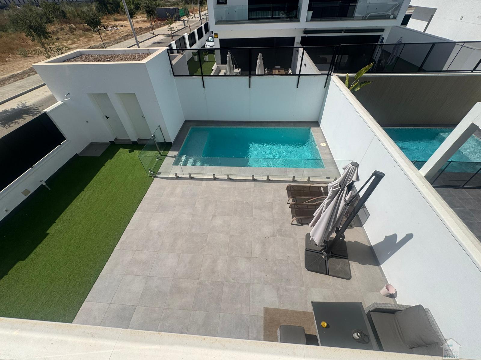 Venta de chalet en Dos Hermanas