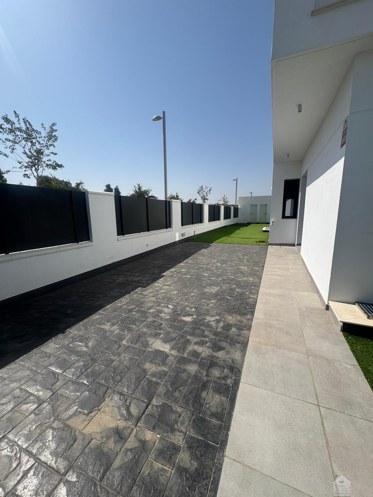Venta de chalet en Dos Hermanas