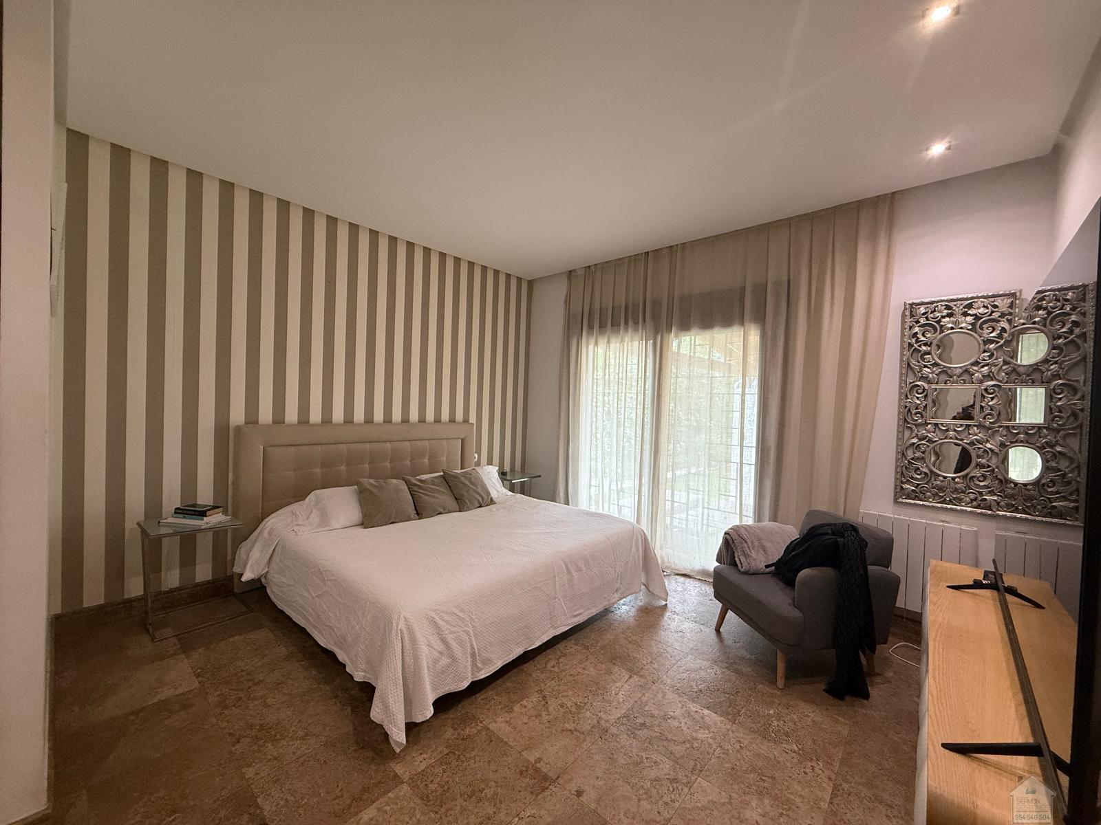 For sale of chalet in Gelves