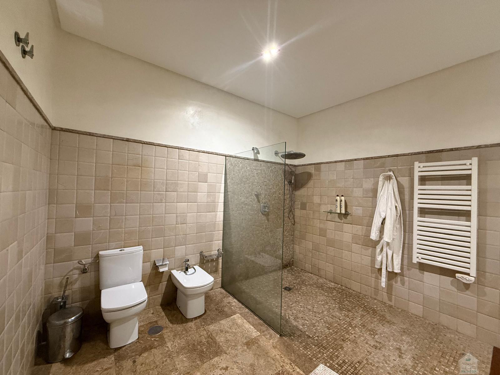 For sale of chalet in Gelves