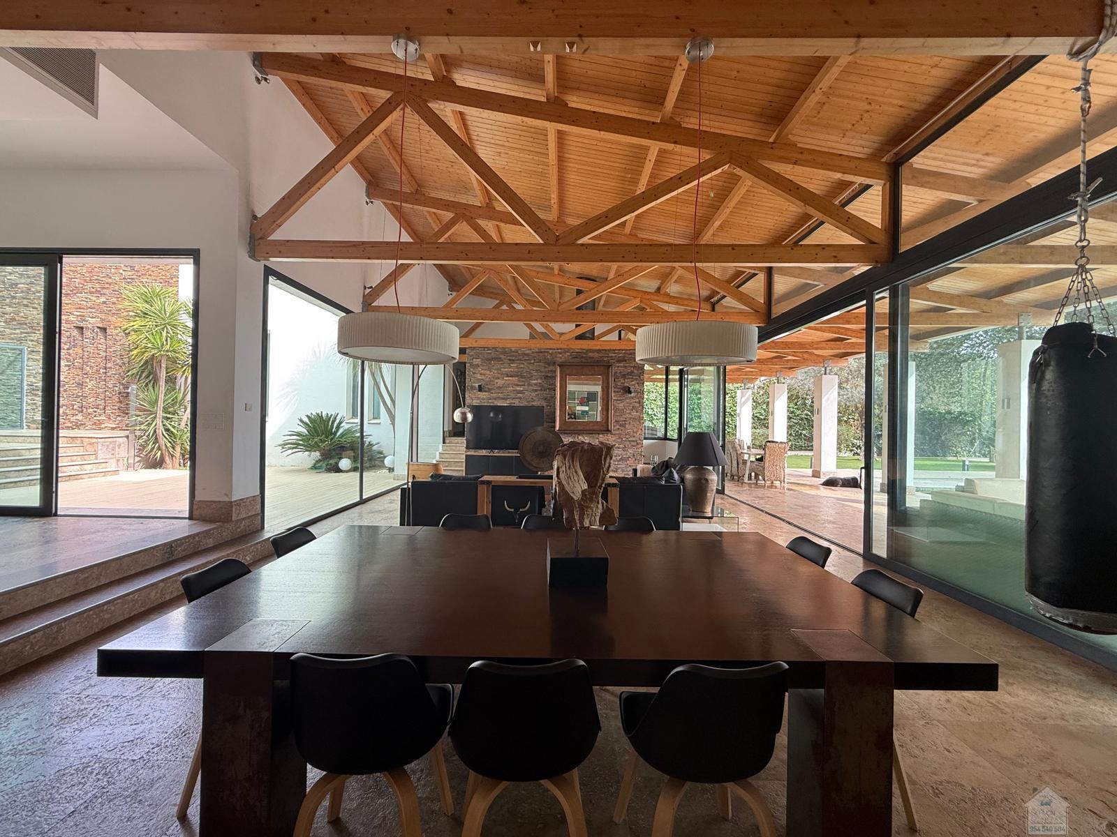For sale of chalet in Gelves