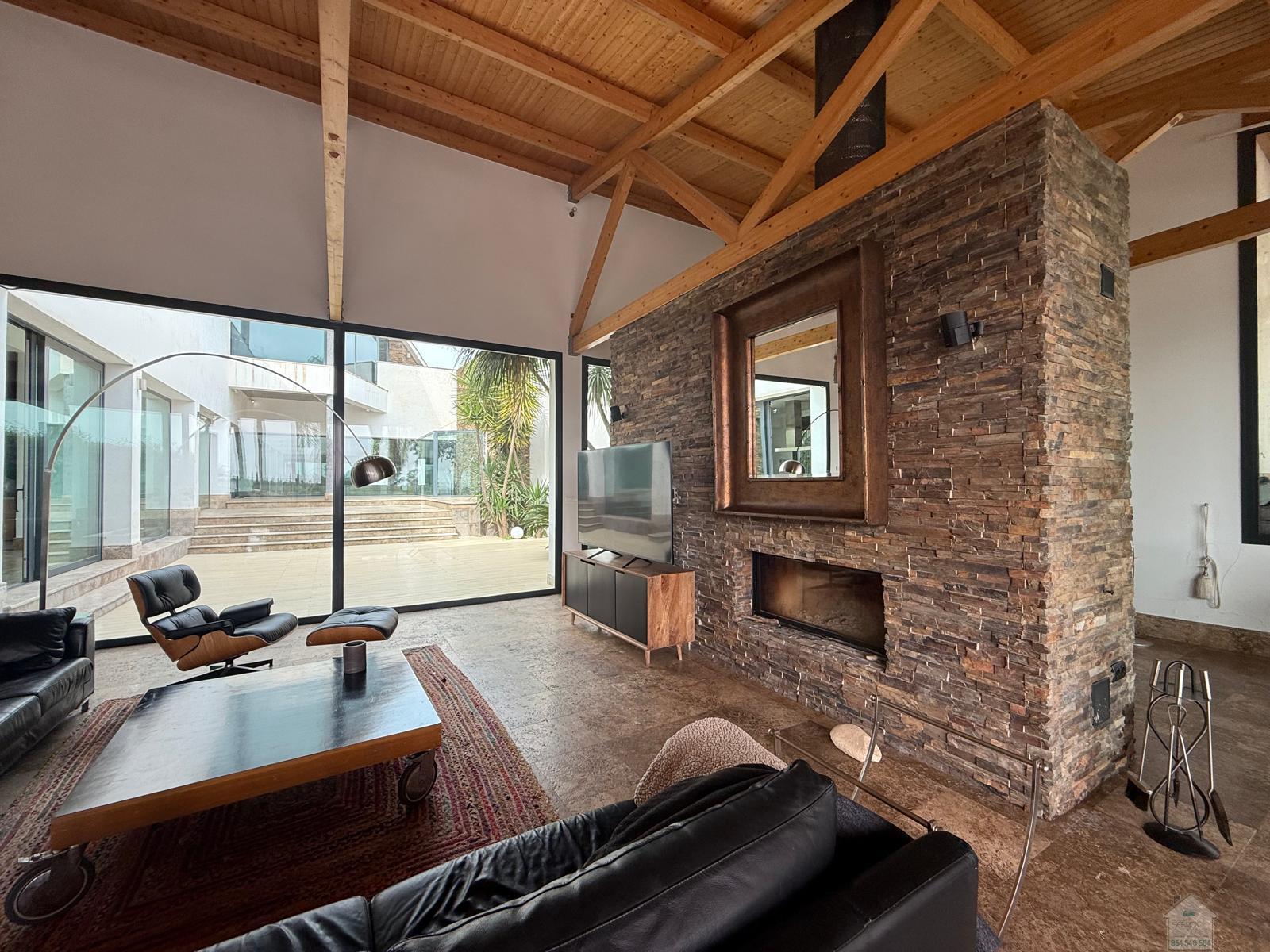 For sale of chalet in Gelves