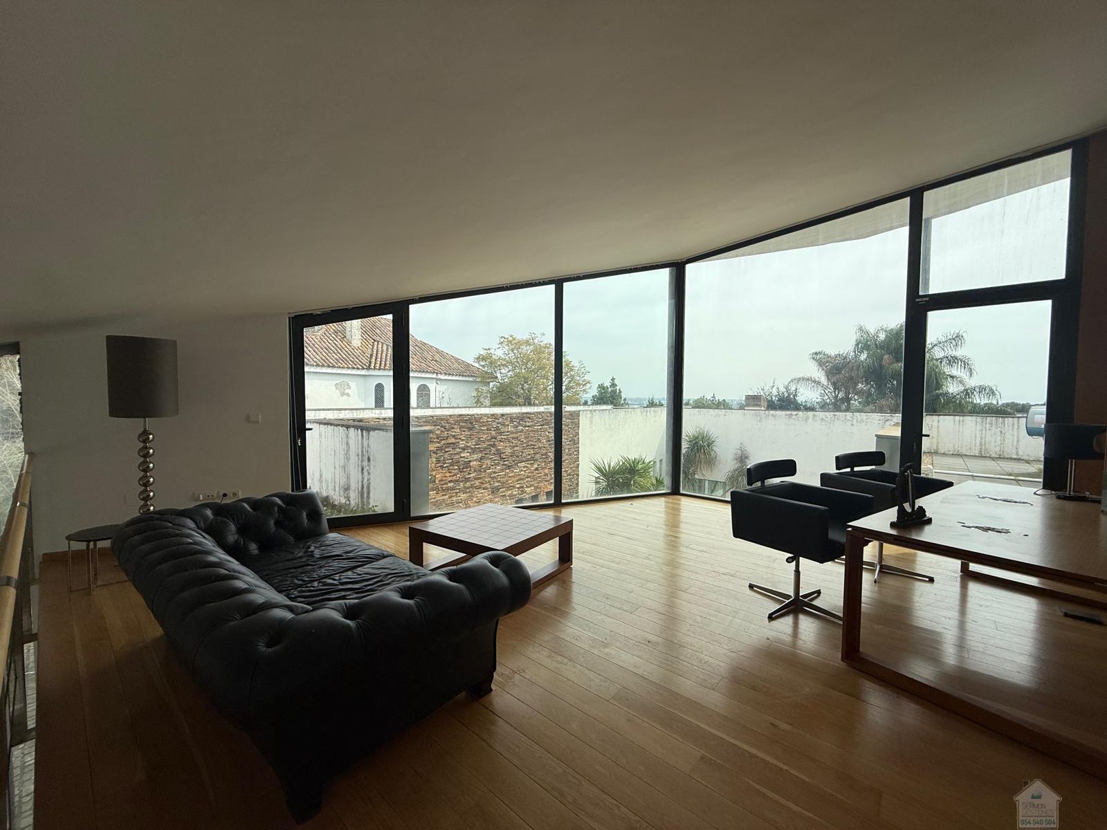 For sale of chalet in Gelves