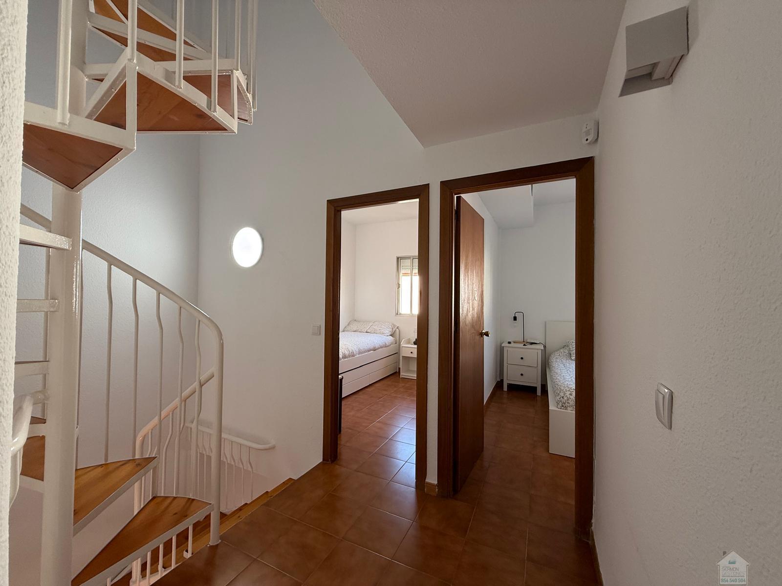 For rent of house in Dos Hermanas