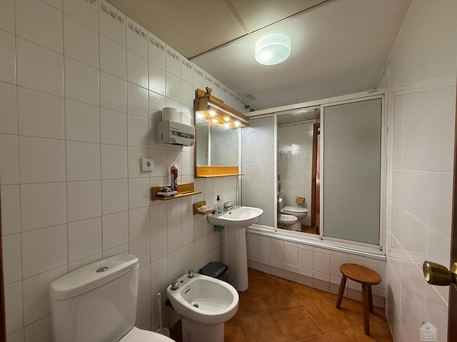 For rent of house in Dos Hermanas