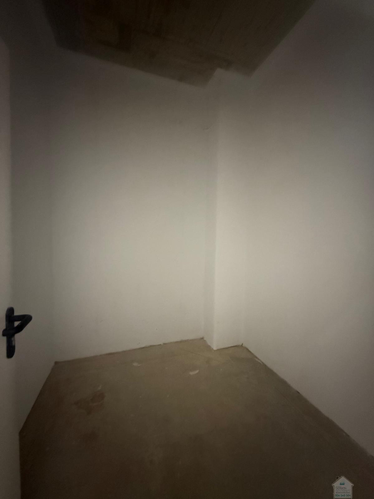 For rent of flat in Dos Hermanas