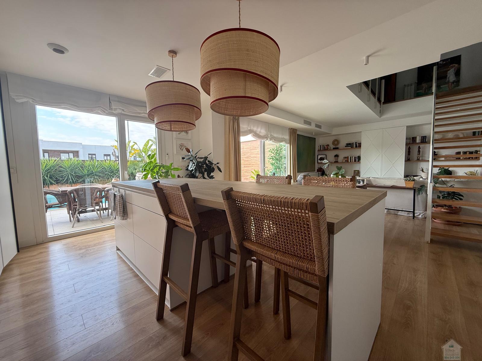 Venta de chalet en Dos Hermanas