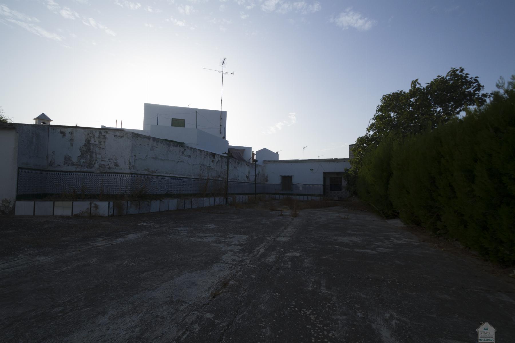 Venta de chalet en Umbrete