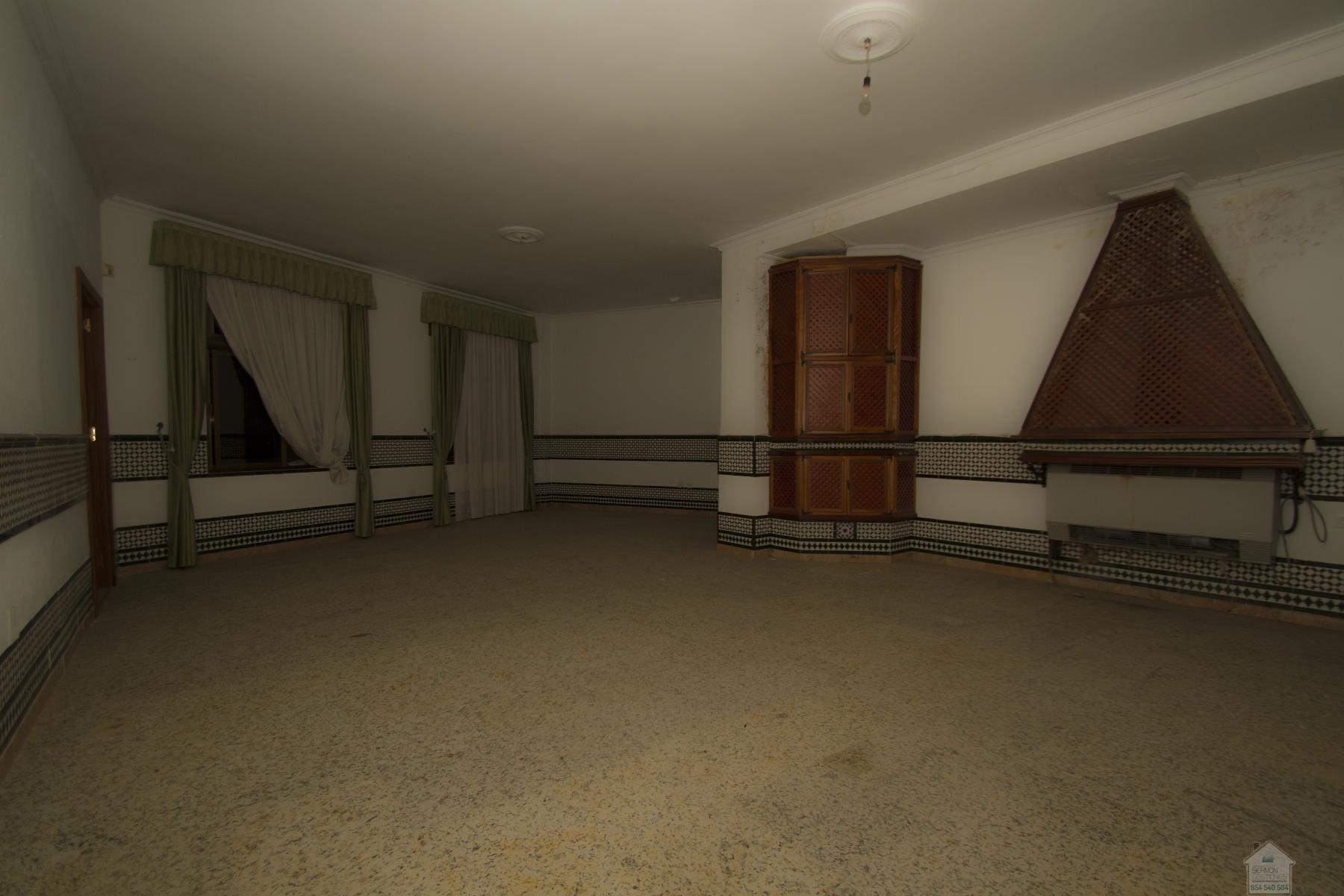 Venta de chalet en Umbrete