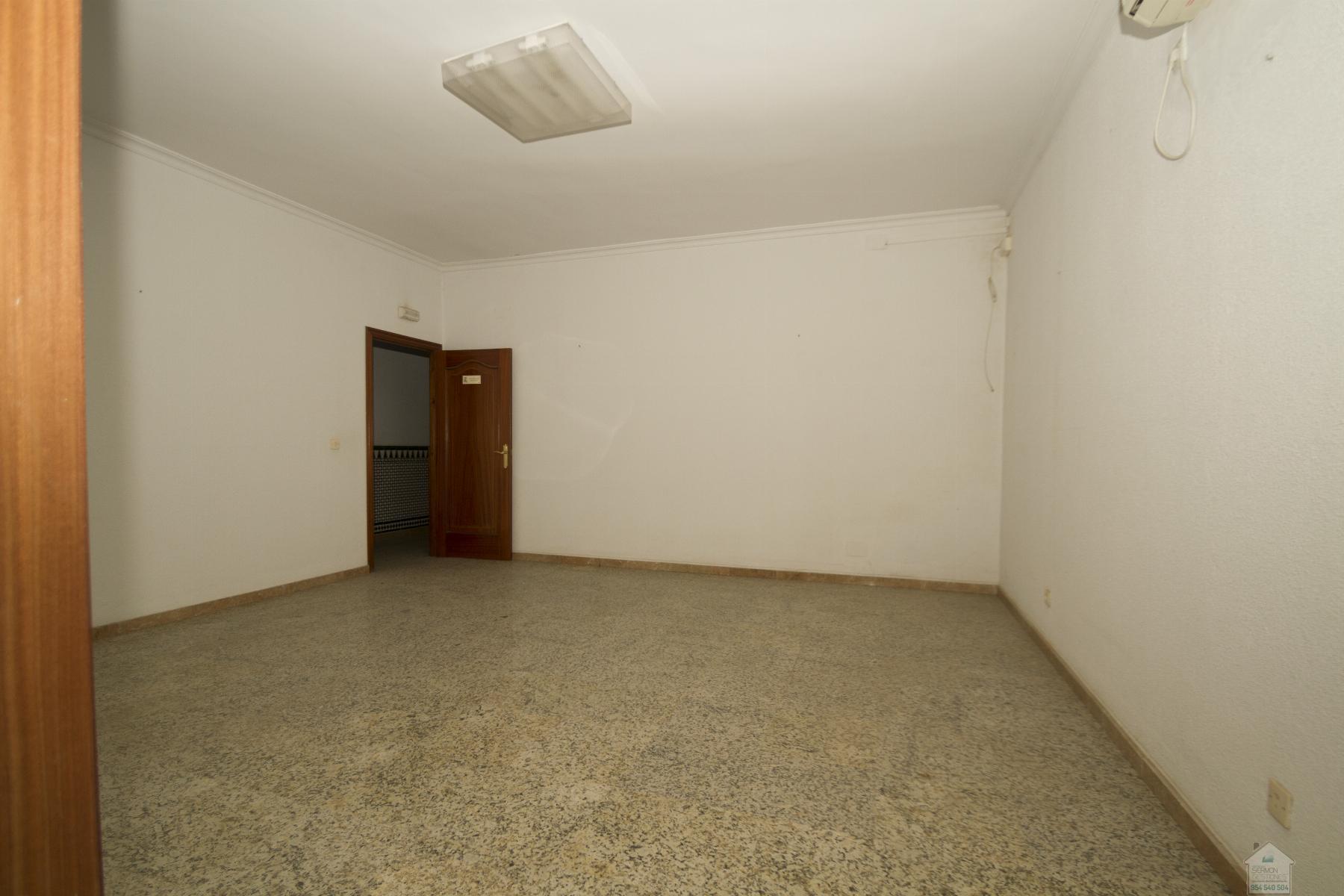 Venta de chalet en Umbrete