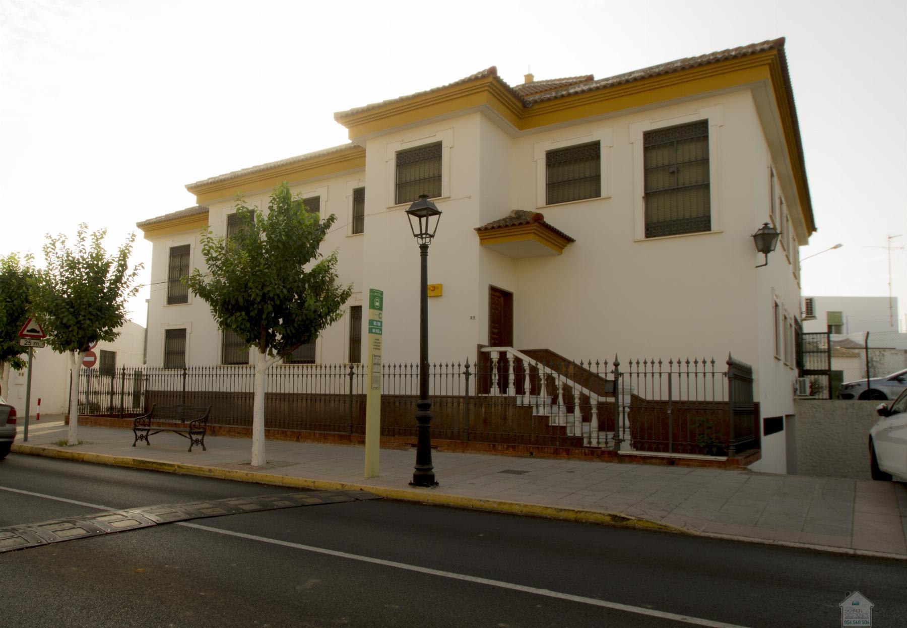 Venta de chalet en Umbrete