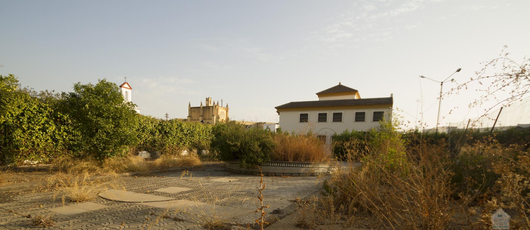 Venta de chalet en Umbrete