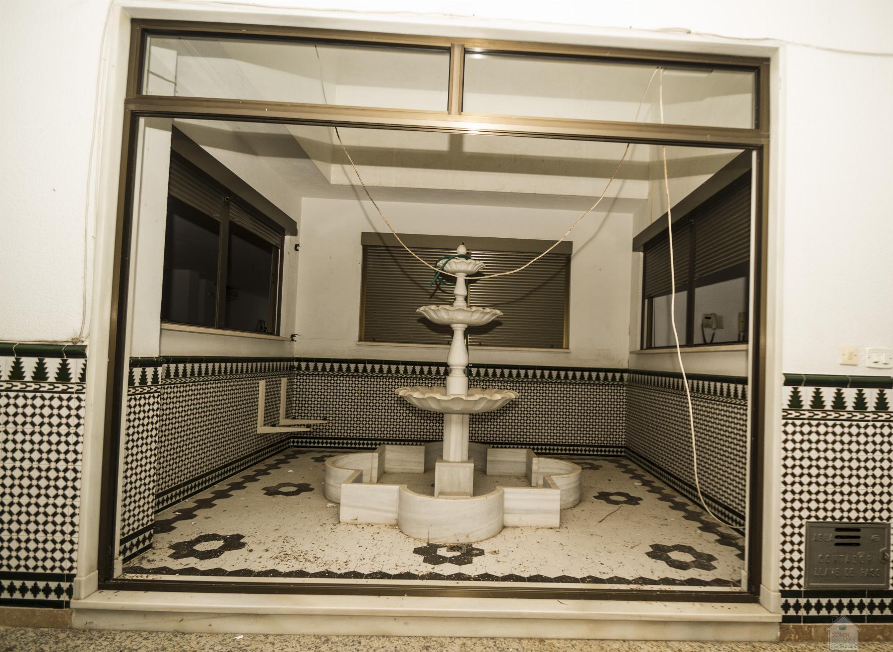 Venta de chalet en Umbrete