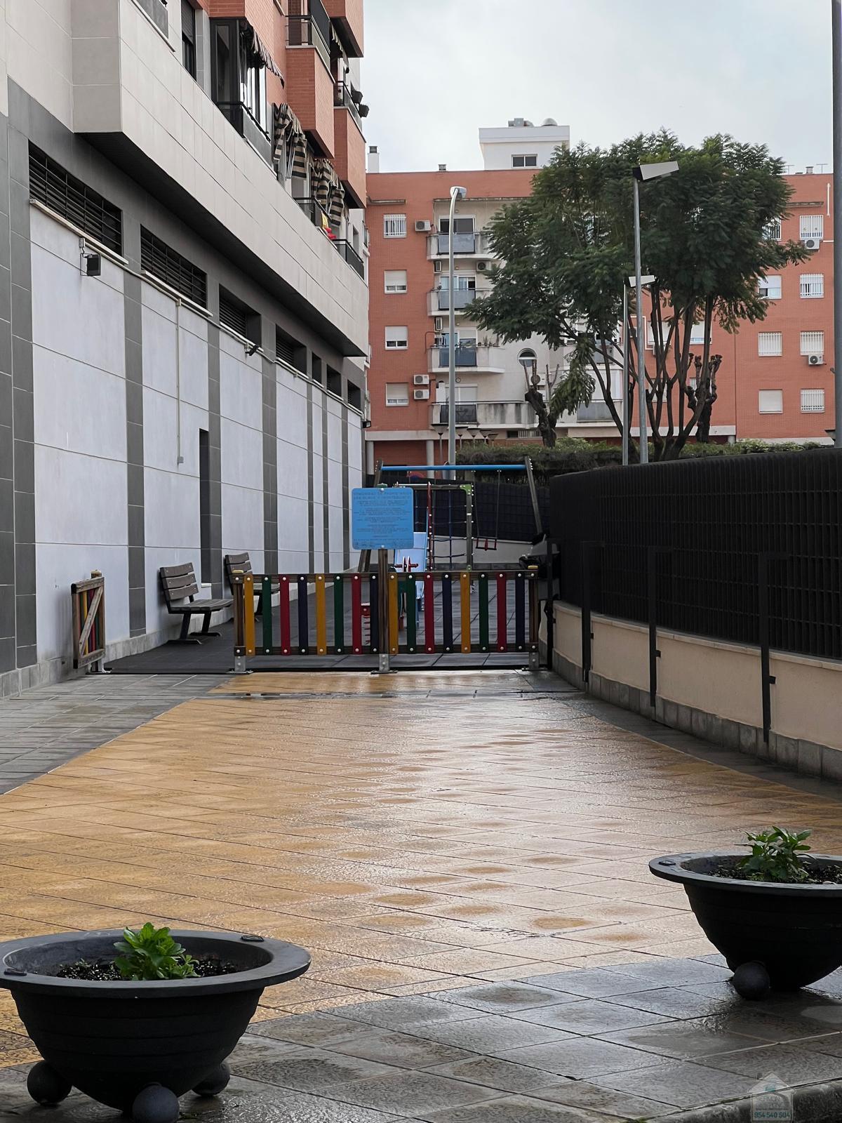 For rent of flat in Dos Hermanas