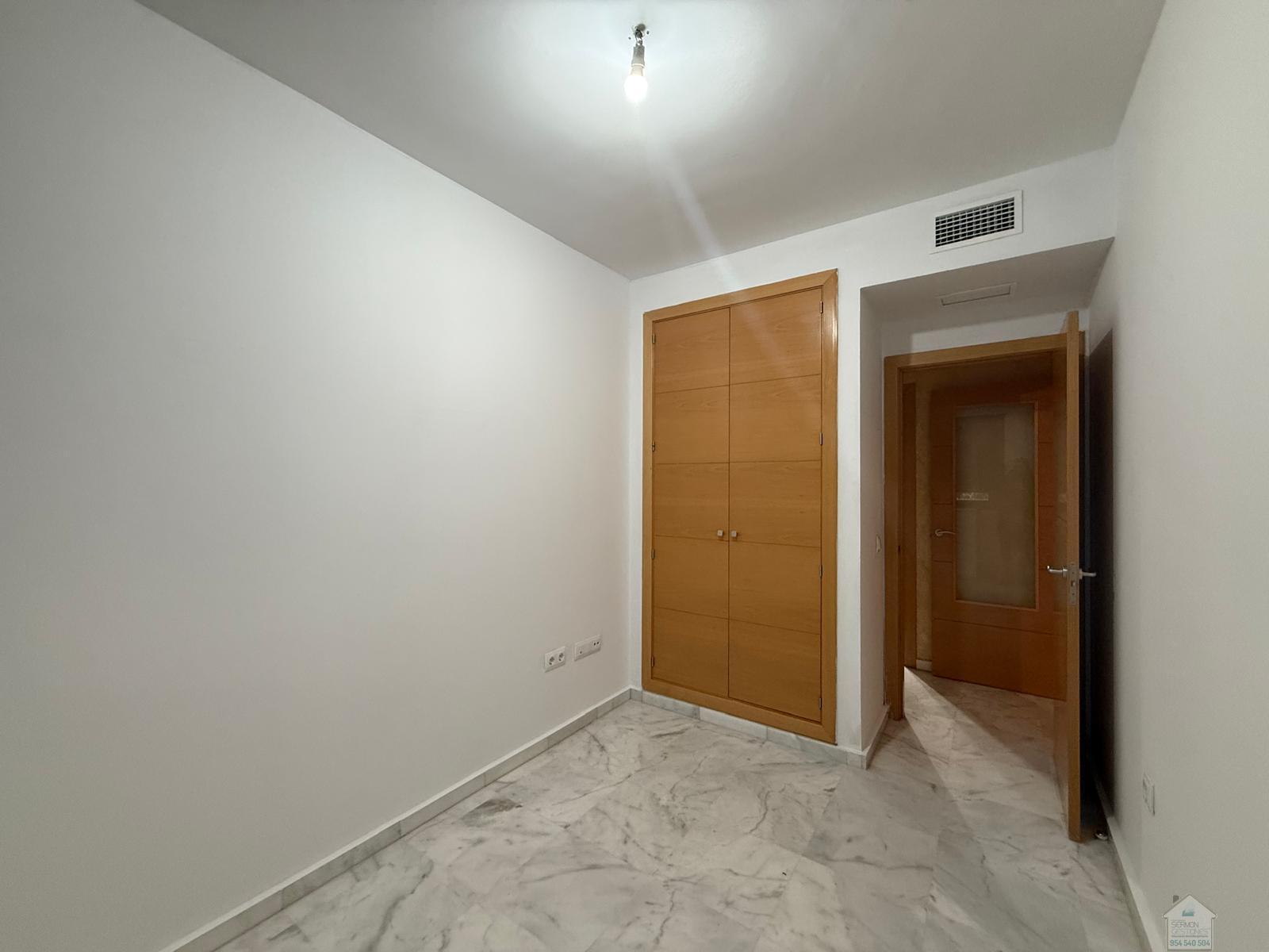 For rent of flat in Dos Hermanas