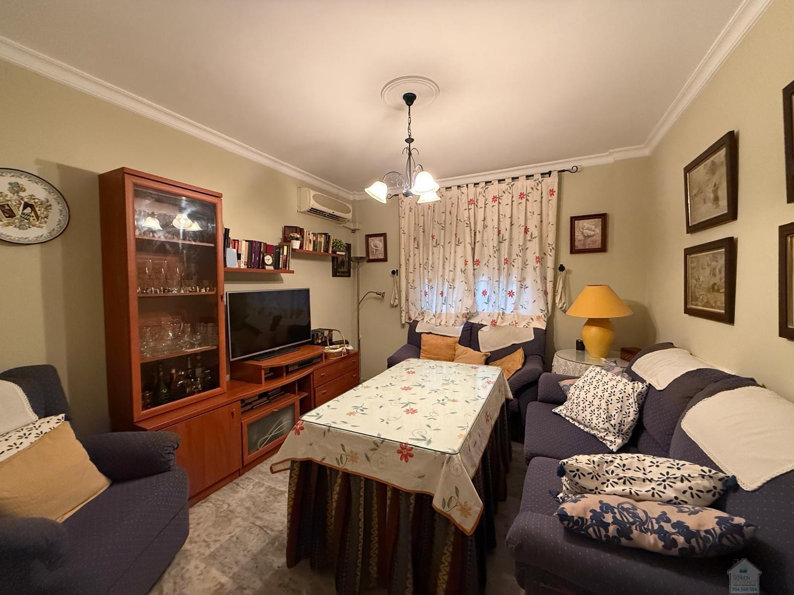 For rent of chalet in Alcalá de Guadaíra