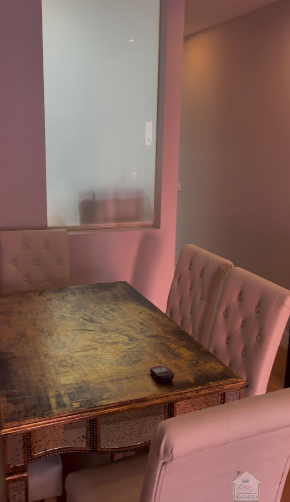 For rent of flat in Sevilla
