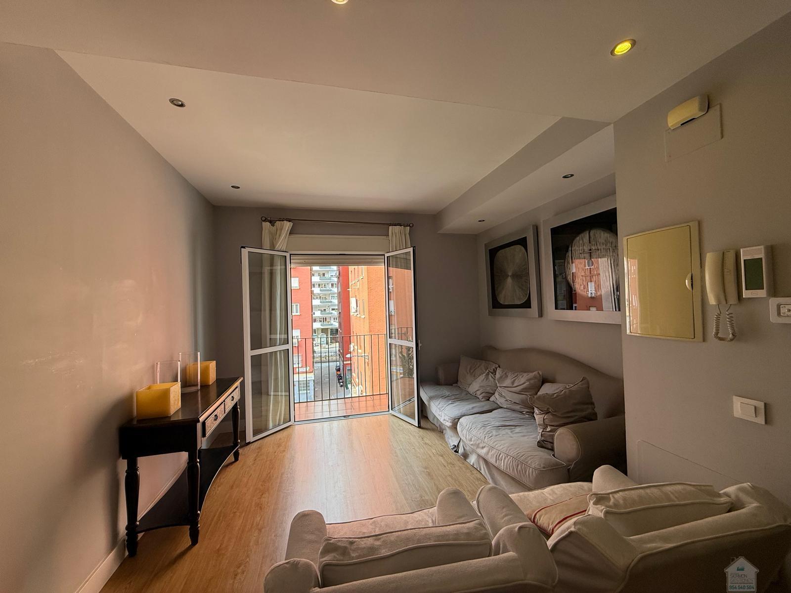 For rent of flat in Sevilla