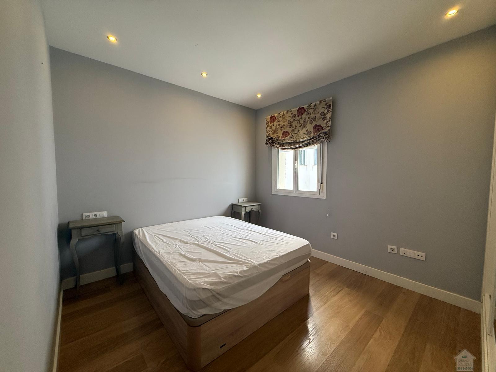 For rent of flat in Sevilla