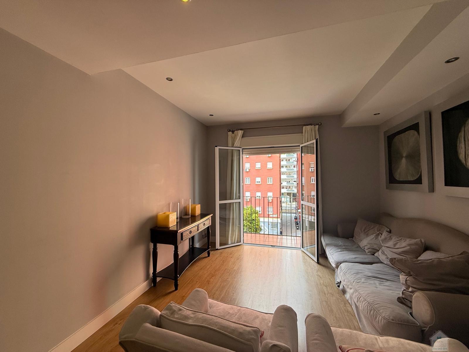 For rent of flat in Sevilla