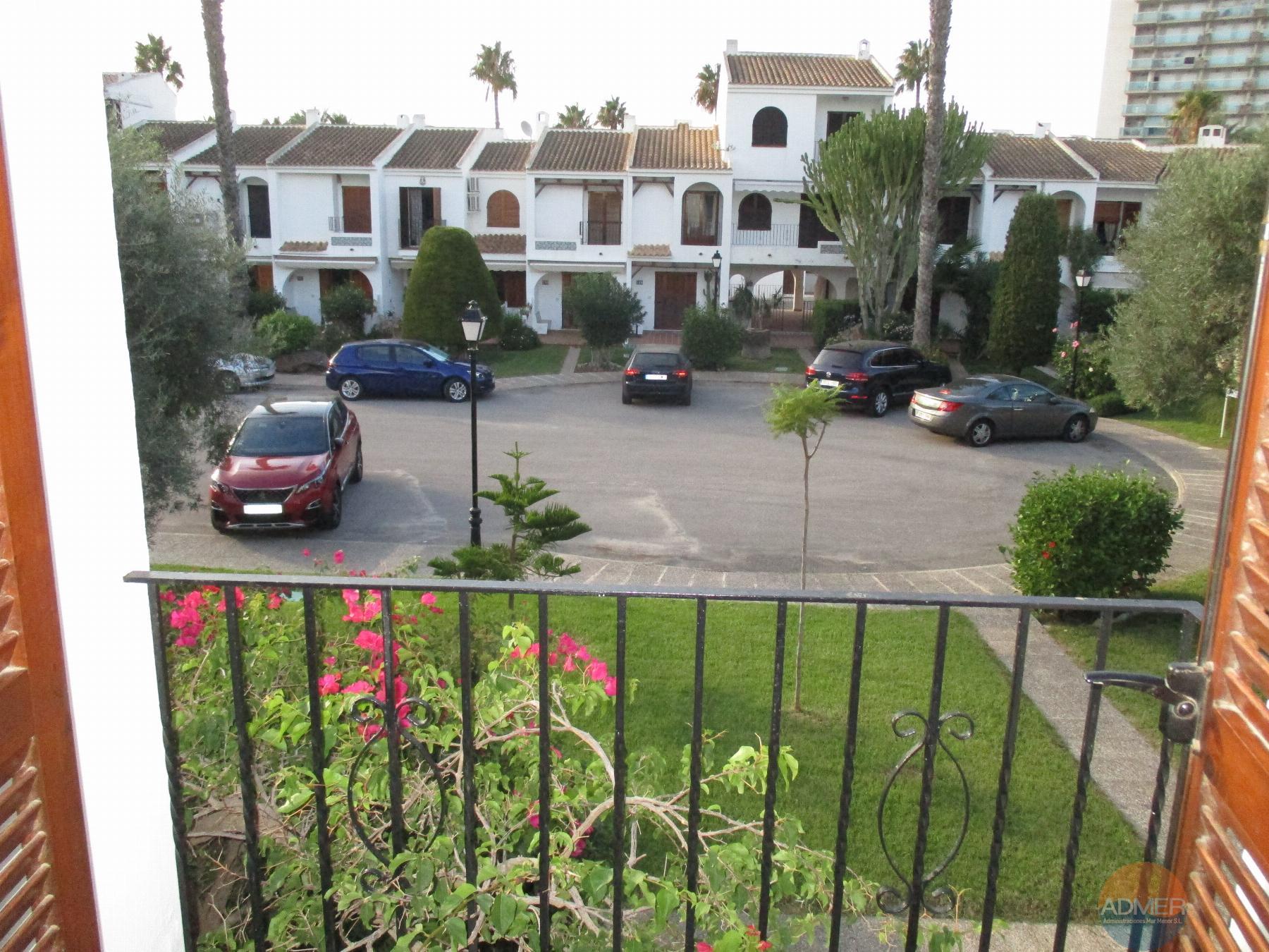 For sale of apartment in La Manga del Mar Menor