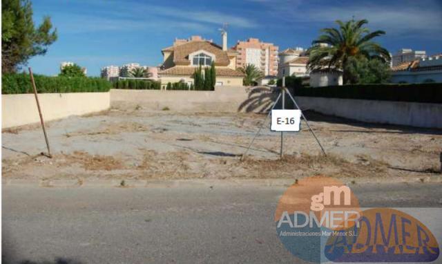 For sale of land in La Manga del Mar Menor