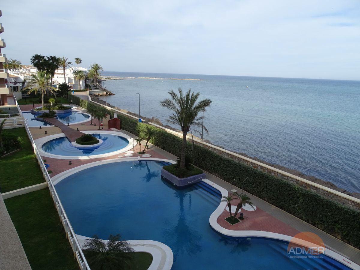 For sale of apartment in La Manga del Mar Menor