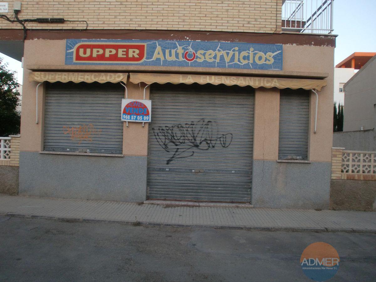 Venta de local comercial en Santiago de la Ribera