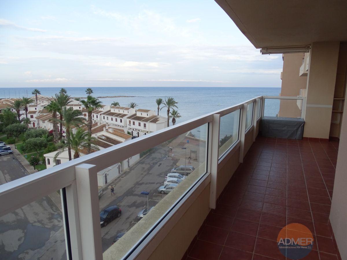 For sale of apartment in La Manga del Mar Menor