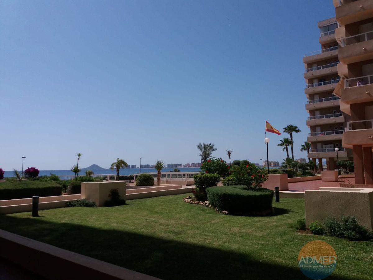 For sale of apartment in La Manga del Mar Menor