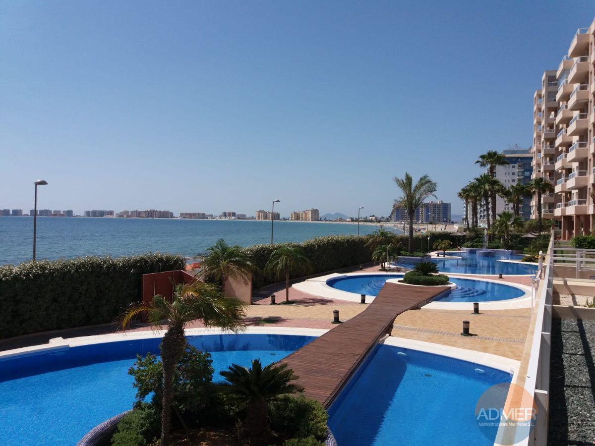 For sale of apartment in La Manga del Mar Menor